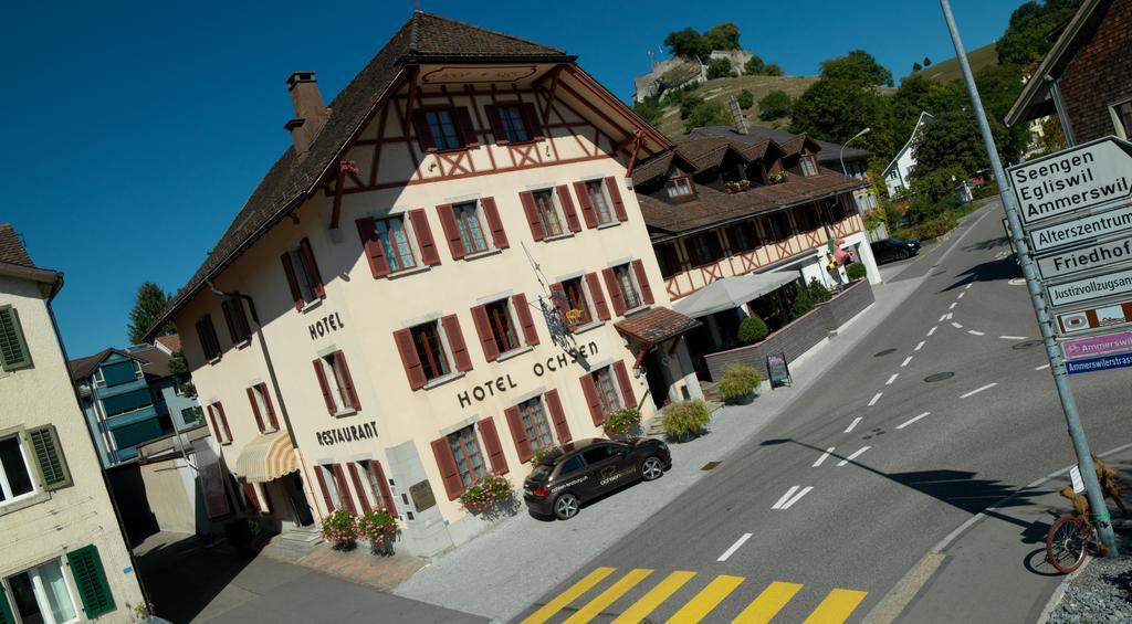 Ochsen Lenzburg Hotel Kültér fotó