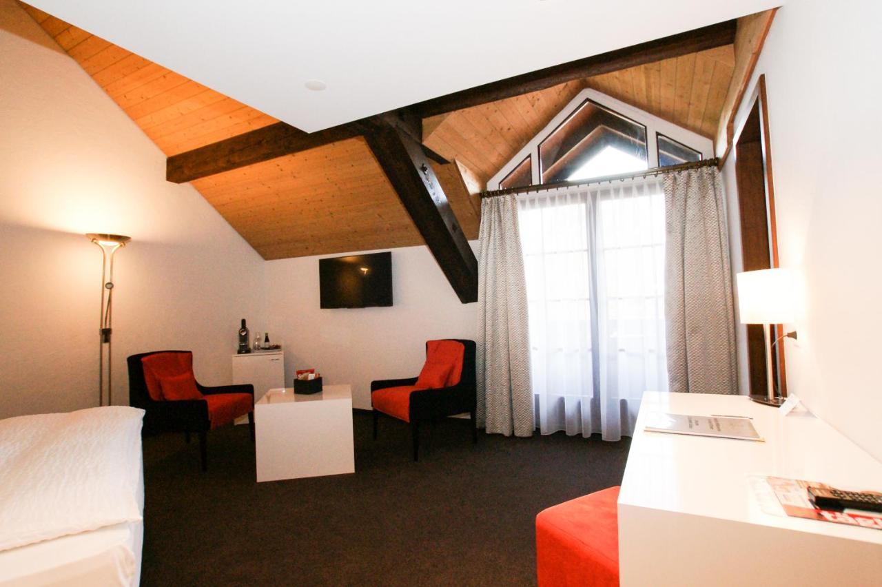 Ochsen Lenzburg Hotel Kültér fotó
