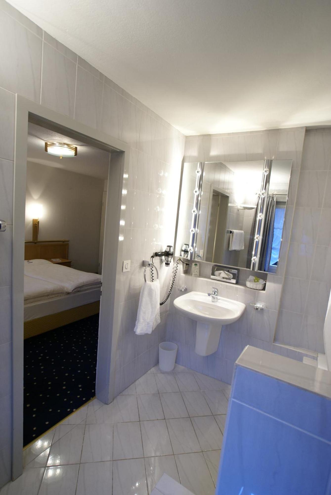 Ochsen Lenzburg Hotel Kültér fotó