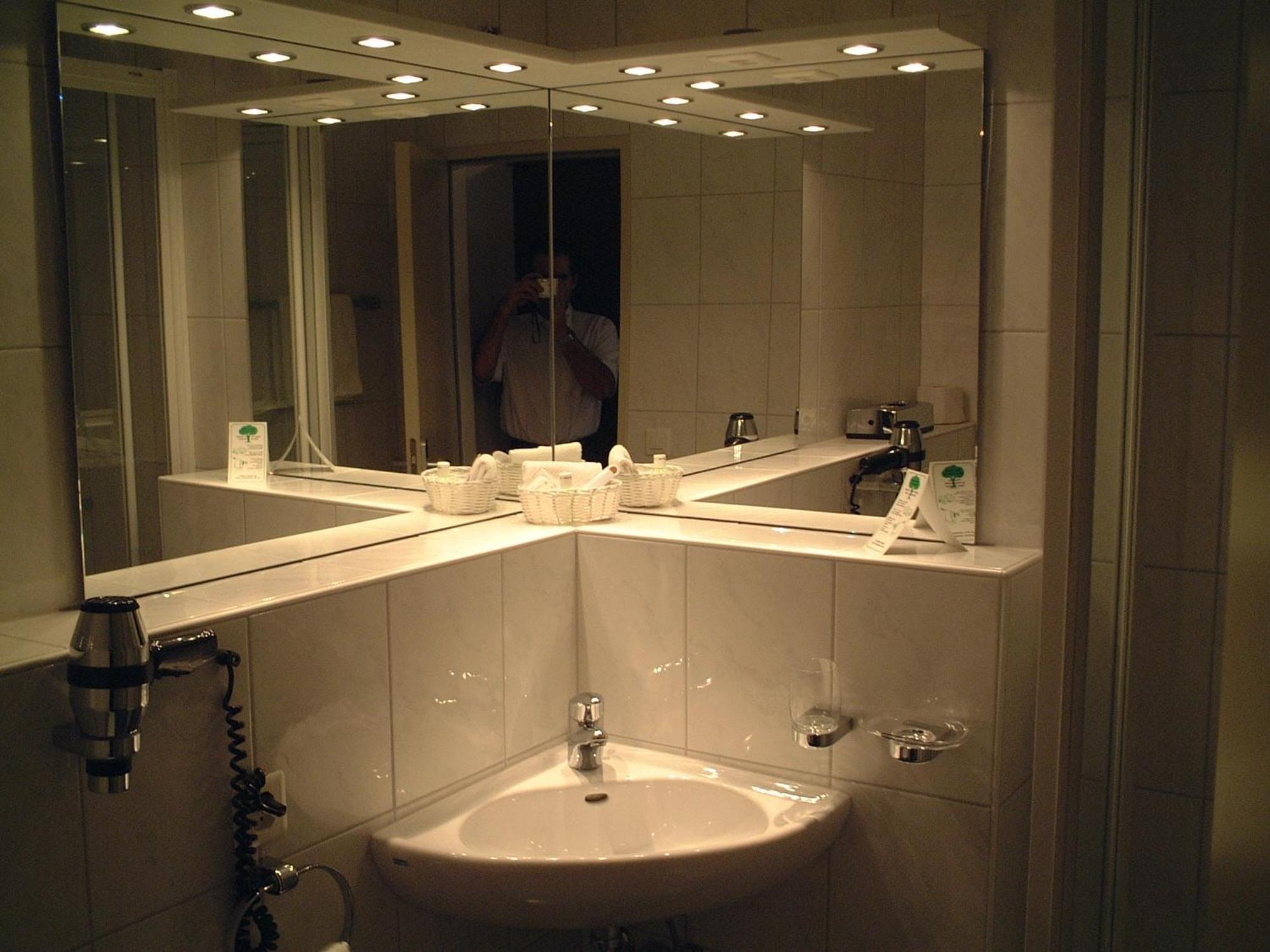 Ochsen Lenzburg Hotel Szoba fotó