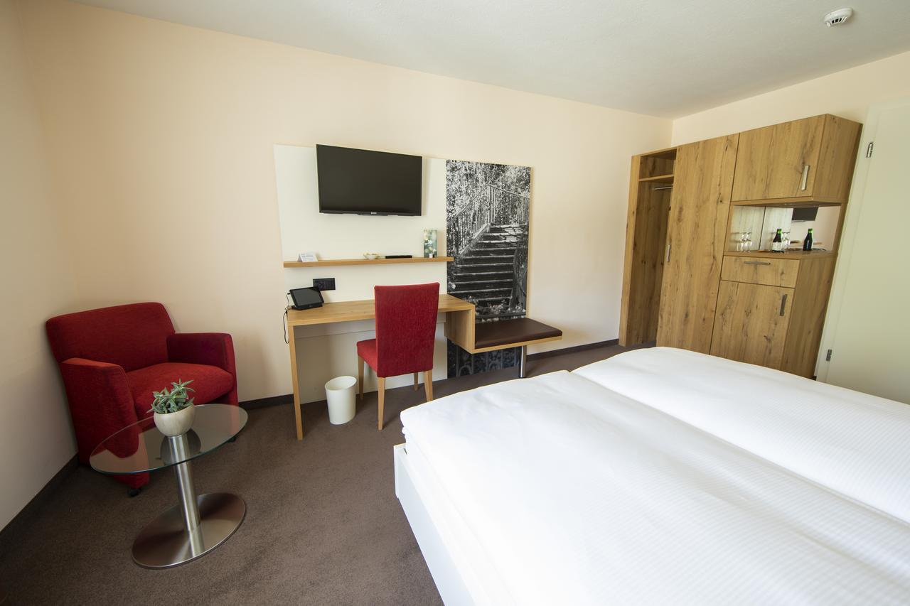 Ochsen Lenzburg Hotel Kültér fotó